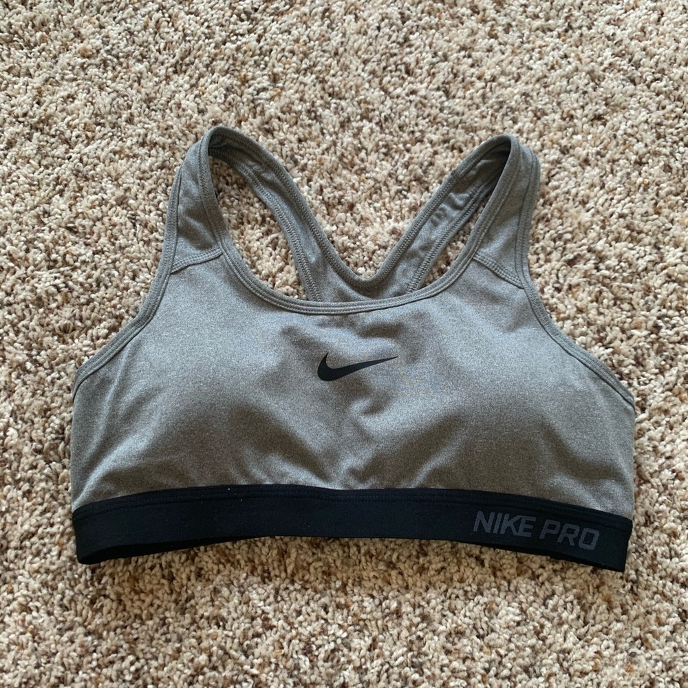 Nike Sports Bra Gray Medium